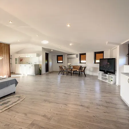 Hotel Luxury Complex Valentina *