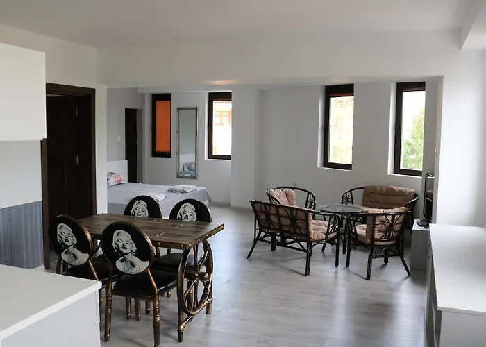 Luxury Complex Valentina 2*