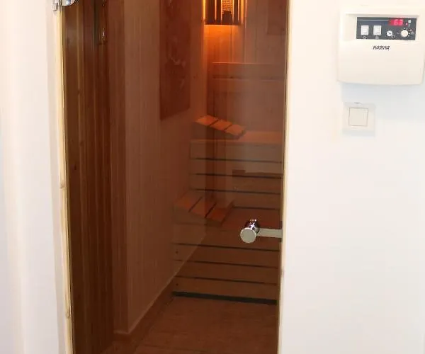 Hotel Luxury Complex Valentina 2*